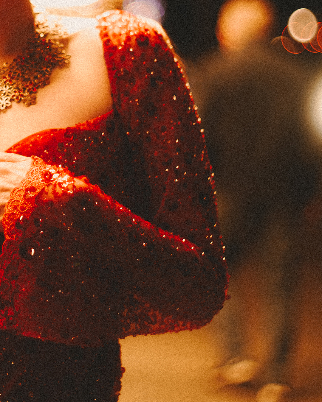 Old Hollywood Glamour: A Story of a Fashion-Forward Premiere Night — photograph 15 of 20